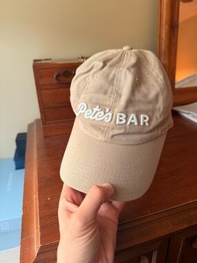 Pete's Bar Embroidered Baseball Cap - Tan
